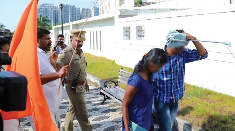 Sena Brigade Cane Couples in Kochi, Police Watch