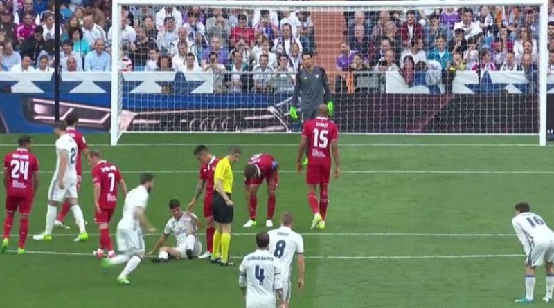 Sevilla Undone By Referee Undiano-News Time Now