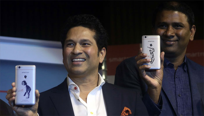 Smartron’s smartphone launched in India Named with Sachins initials-News Time Now