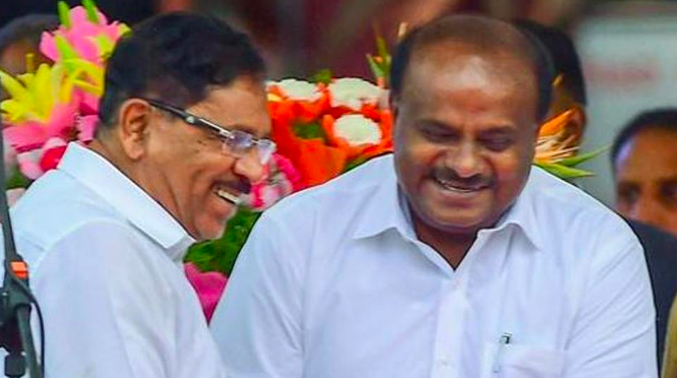 Amidst Threats, Kumaraswamy Expands Cabinet in Karnataka