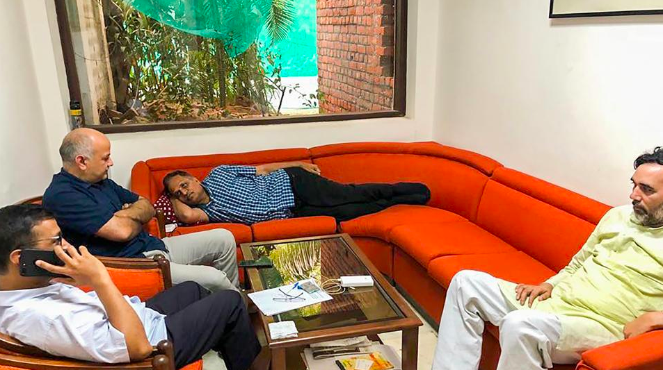 Delhi CM and his MLAs are sleeping at LG office as Delhi chokes