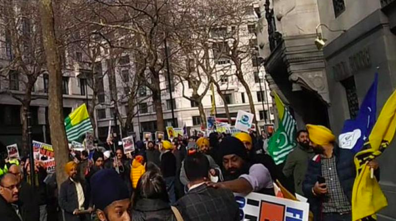 Shouting Allahu Akbar, Group Attacks British Indians in London