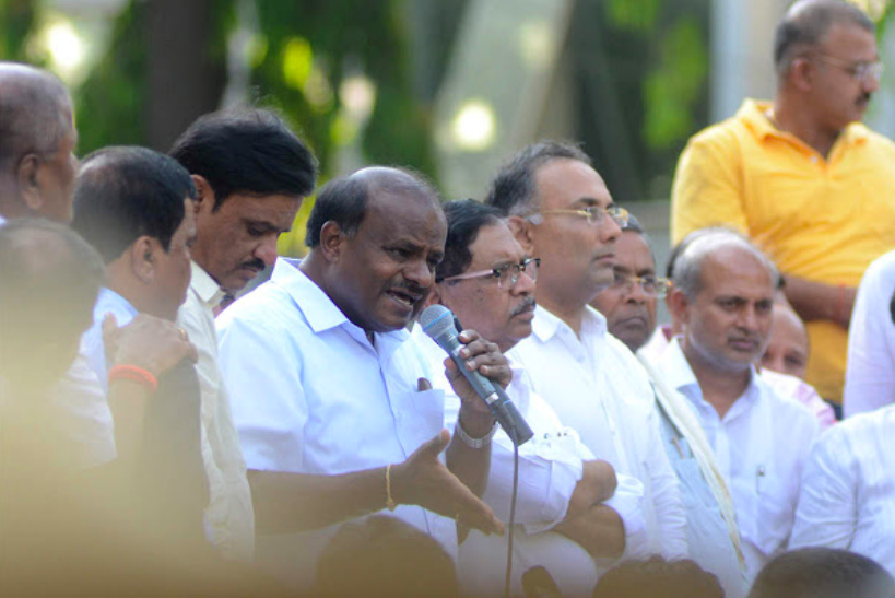 HDK Fumes, Holds Sit-In Against IT Raids in JD(S) Bastions