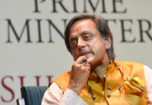 Congress Leaders in Kerala Abandon Shashi Tharoor