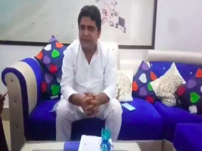 UP man announces bounty on head of Cong MLA's nephew, arrested